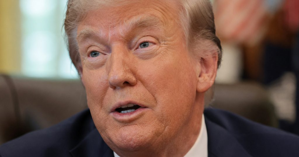 ওয়াশিংটনে গুলির ঘটনায় ট্রাম্পের প্রতিক্রিয়া ও ইরান সম্পর্ক