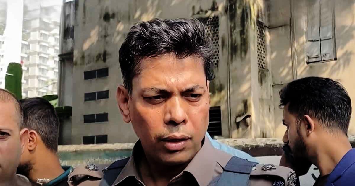 ডিসি মাসুদের বিরুদ্ধে ব্যবস্থা